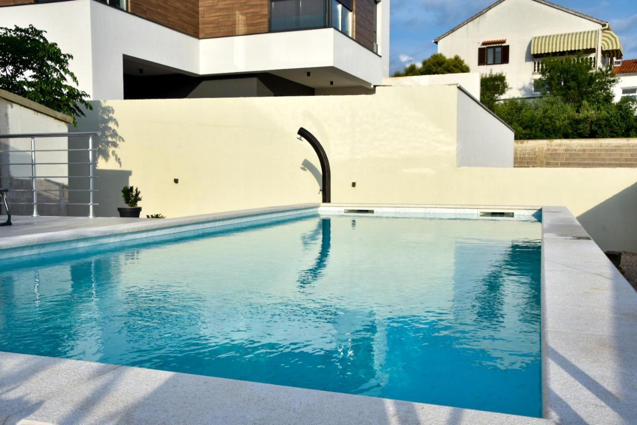 Villa Sportiva Zadar With Private Heated Pool Экстерьер фото