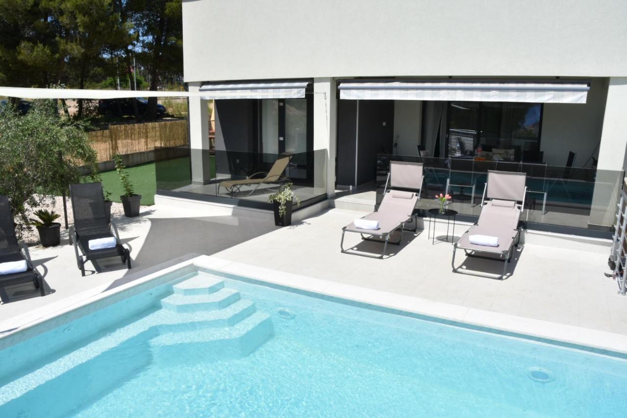 Villa Sportiva Zadar With Private Heated Pool Экстерьер фото